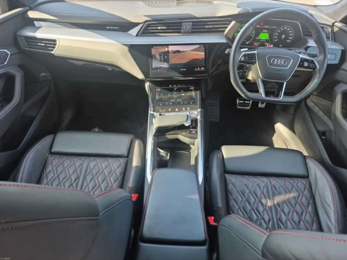 Audi Q8 ** HUGE SPEC ** S-LINE ** 55 E-TRON ** TRI - Image 2