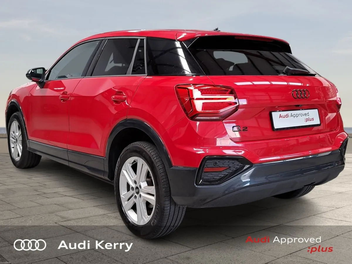 Audi Q2 1.5 35TFSI 150BHP ADVANCED BLACK EDITION A - Image 5