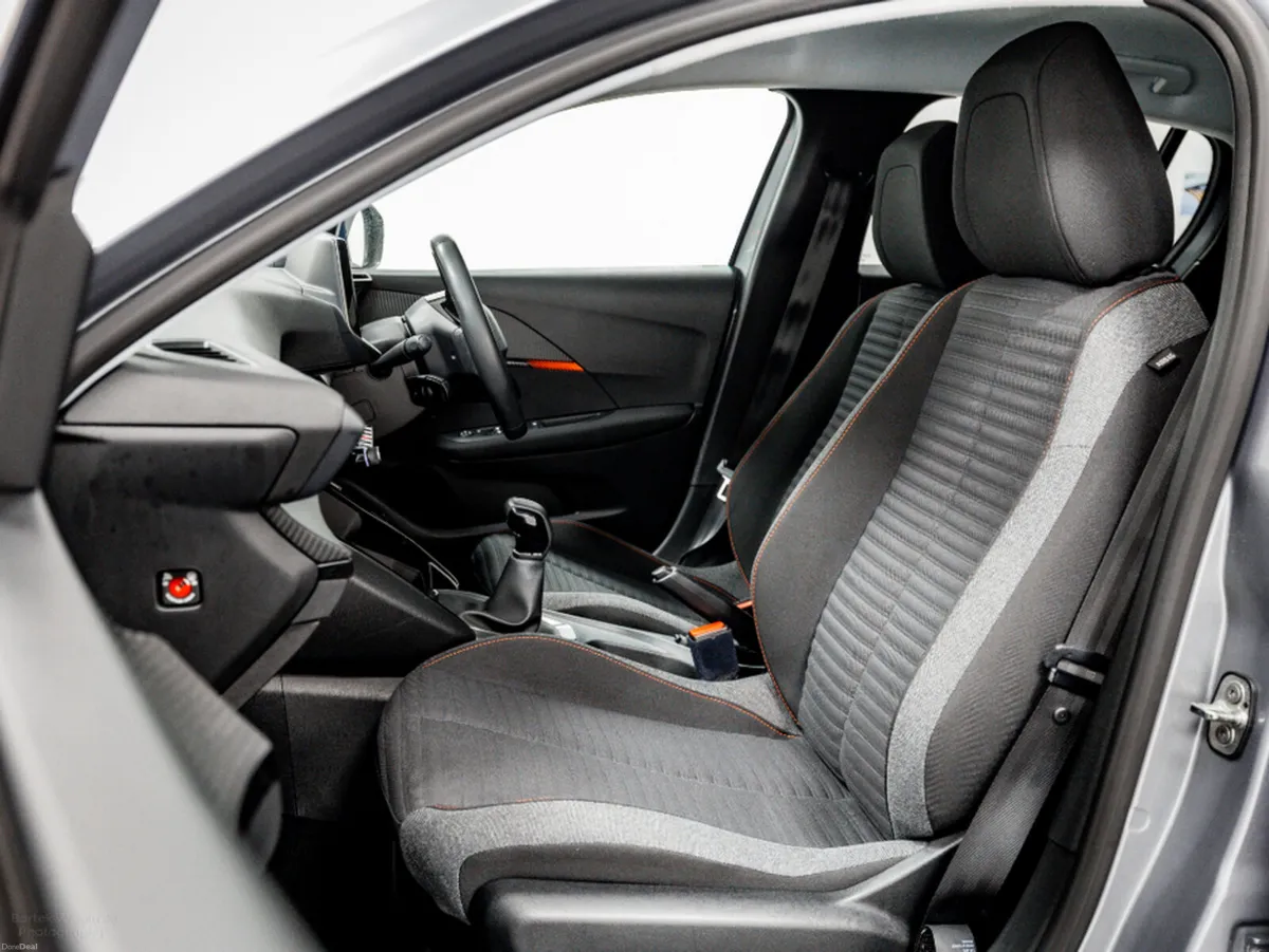Peugeot 208 Active 1.2 Petrol 75HP - Image 5