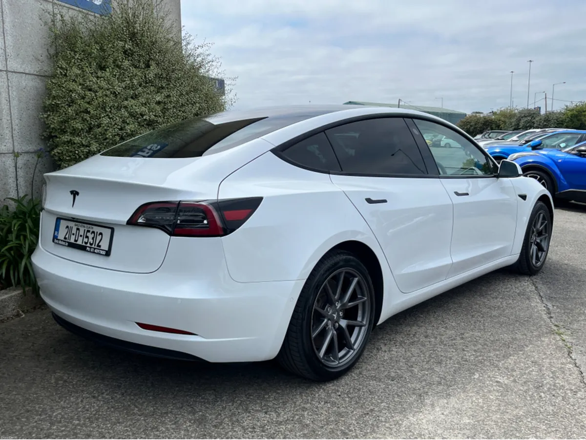 Tesla Model 3 SR RWD EV //FULL LEATHER HEATED ELEC - Image 4