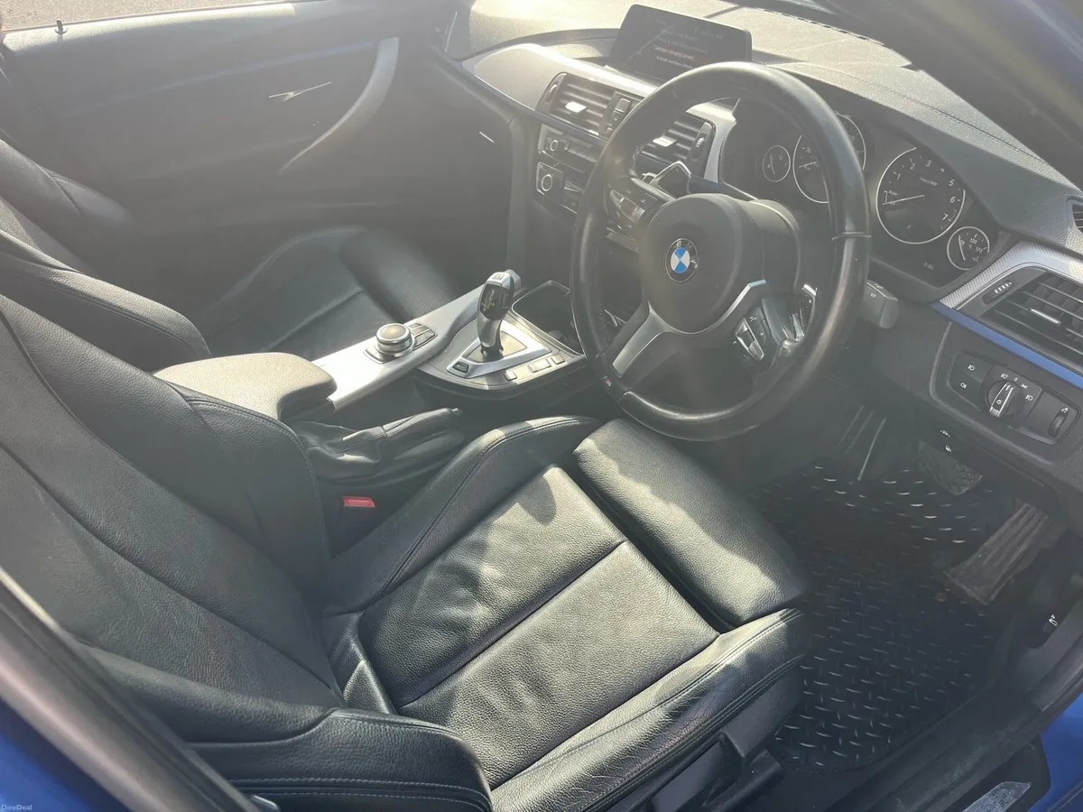 2018 BMW 330e M Sport Shadow edition - Image 5