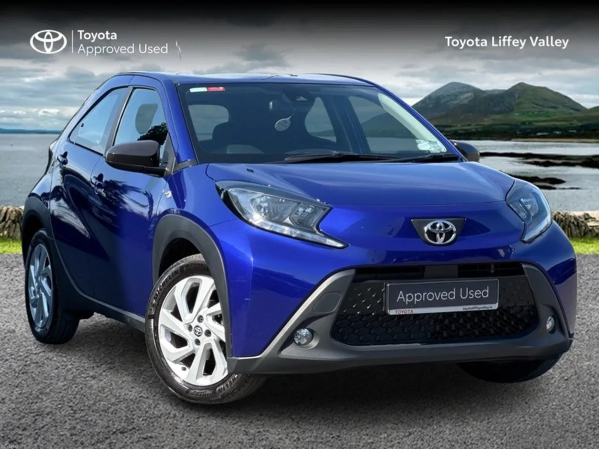 Toyota Aygo X AYGO-X 1.0 PULSE - Image 1