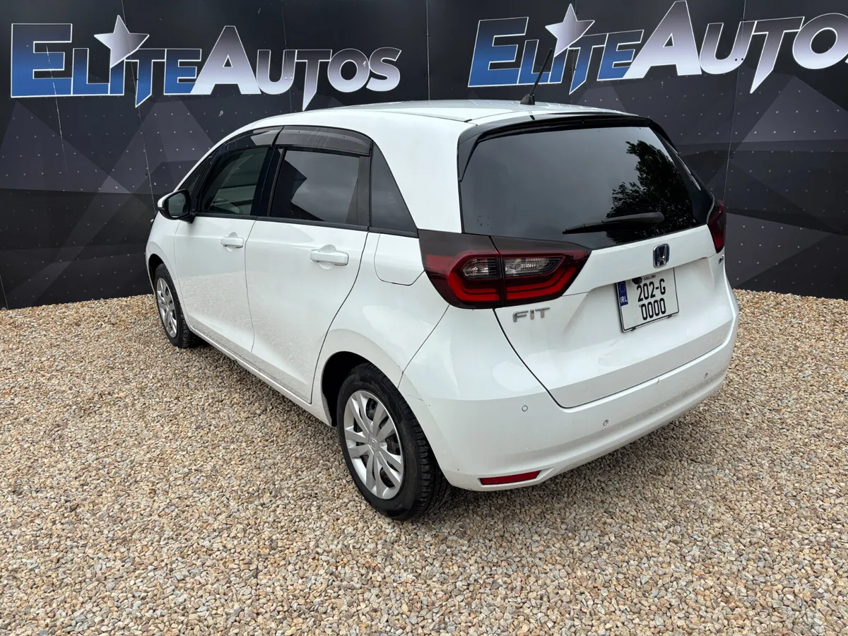 Honda Fit Self Charging Hybrid 2020 - Image 3