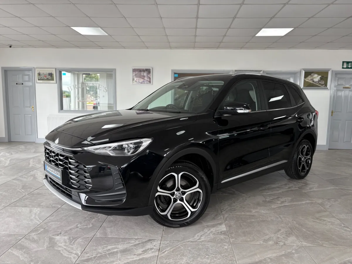 2025 (252) MG ZS Automatic Transmission - Image 1