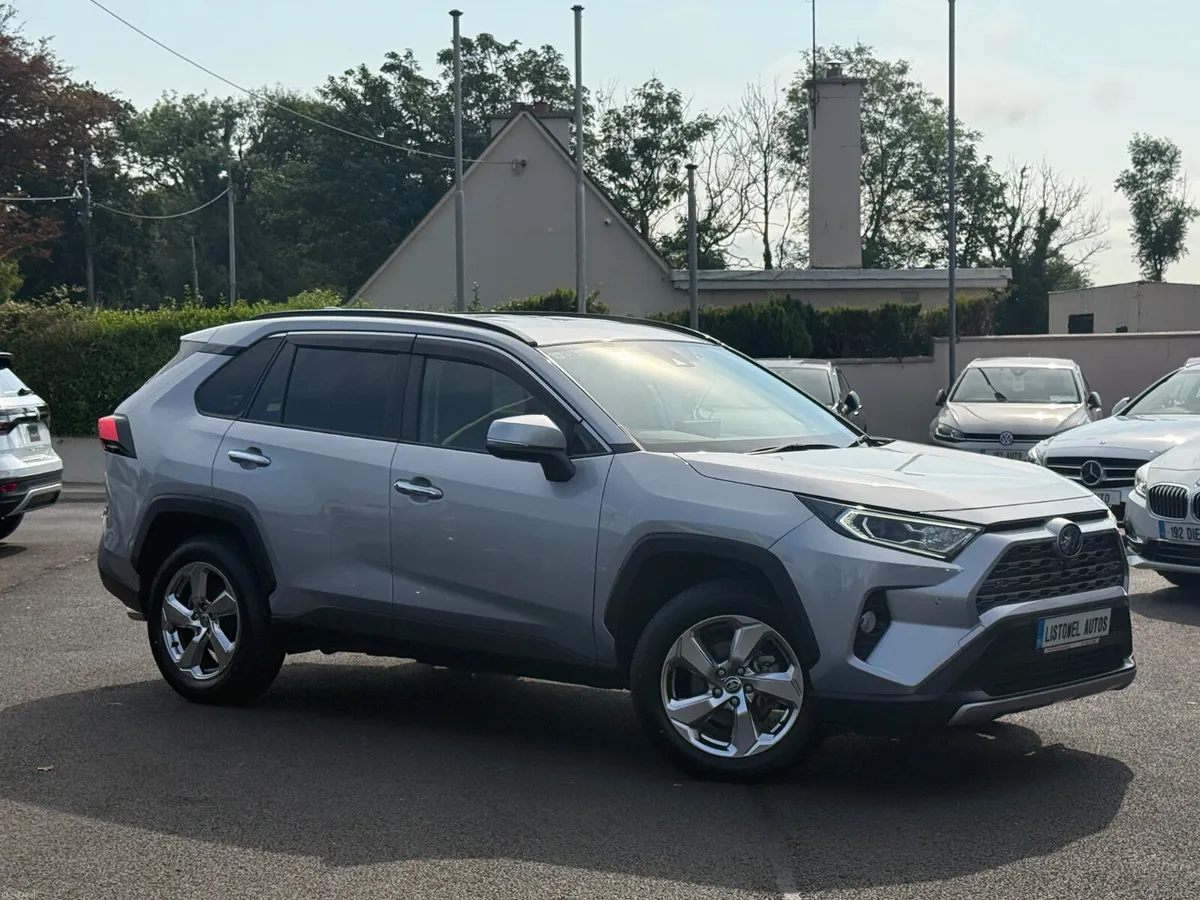 211 TOYOTA RAV4 2.5 PETROL HYBRID 178BHP LEATHER - Image 2