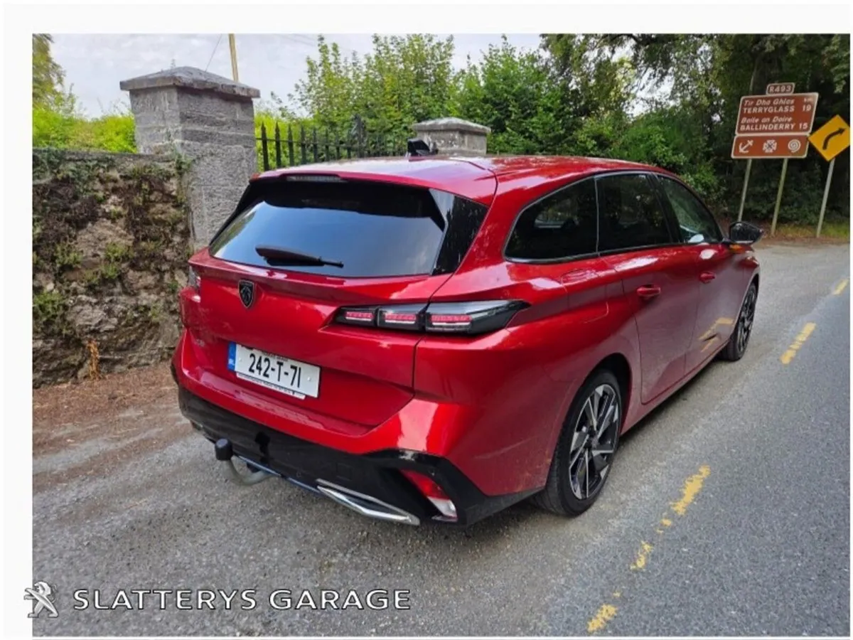 Peugeot 308 1.5 BlueHDi 130bhp Allure Auto - Image 4