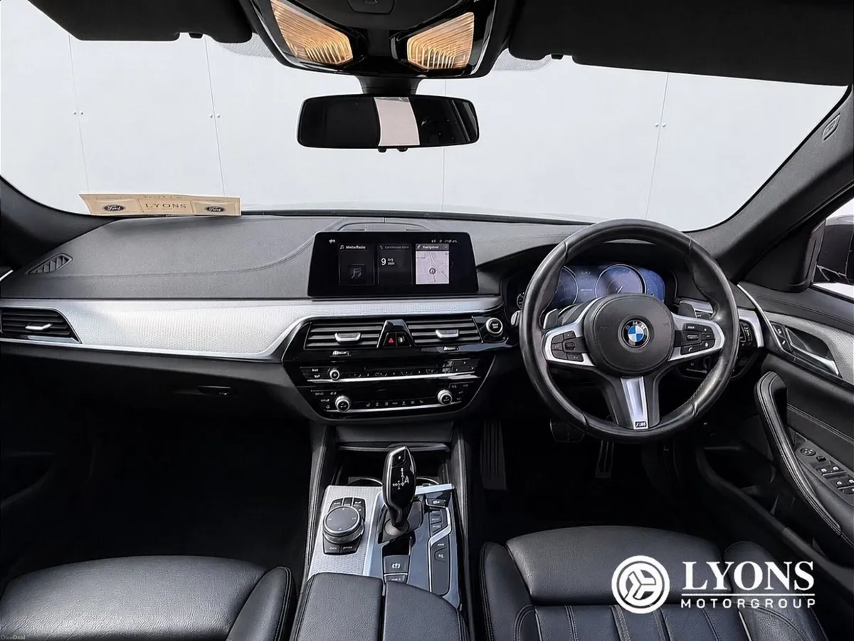 BMW 5-Series 530e M Sport Auto - Image 4