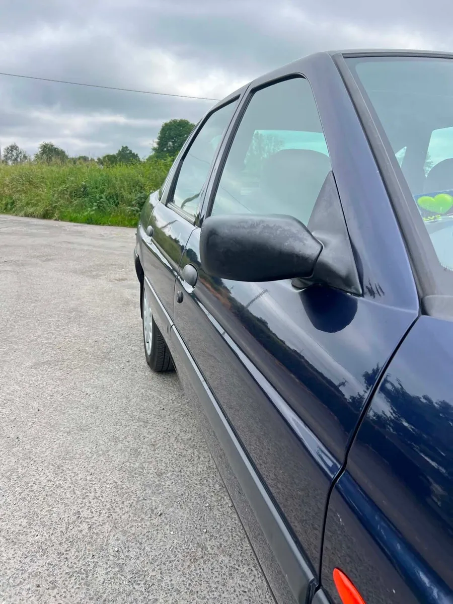 Ford escort - Image 2