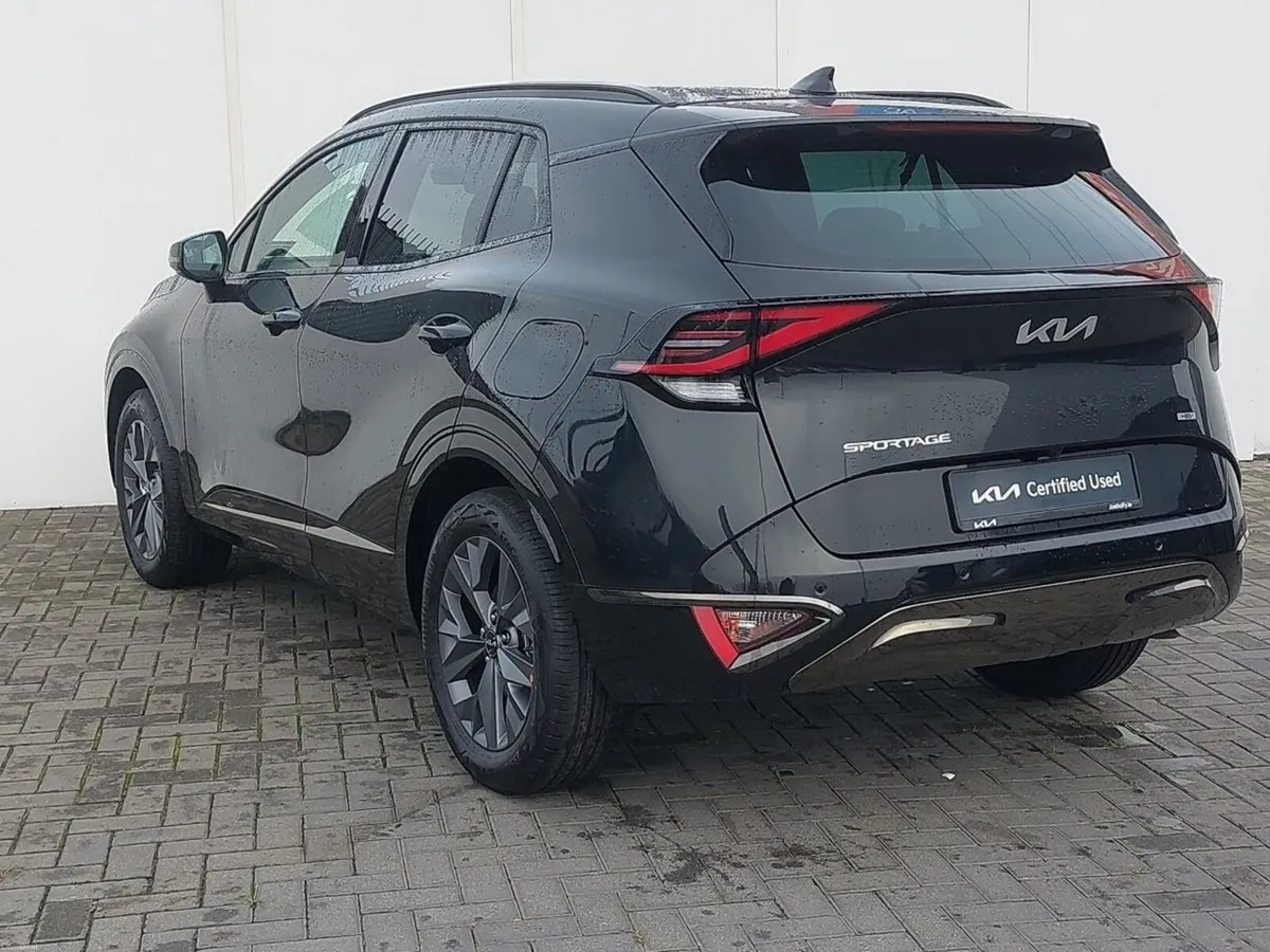 Kia Sportage Anniversary Edition Hybrid - Image 2