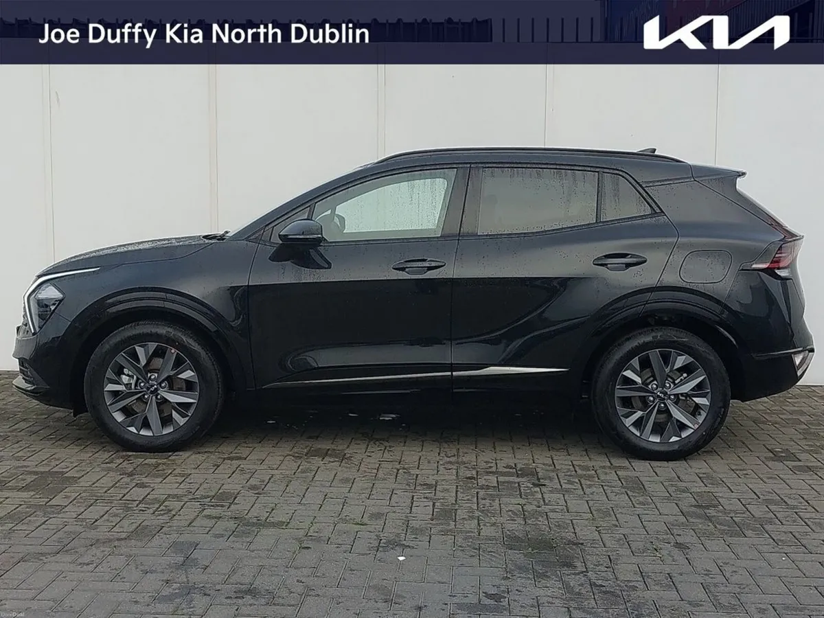 Kia Sportage Anniversary Edition Hybrid - Image 3