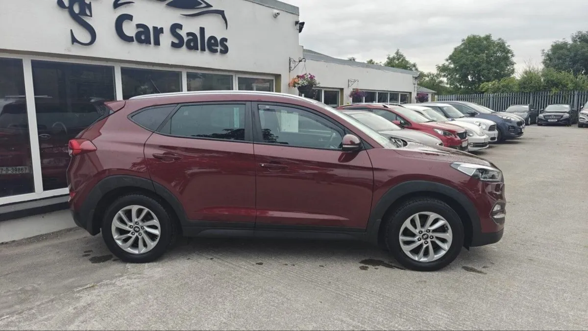Hyundai Tucson 1.7 D Comfort Plus - Image 6