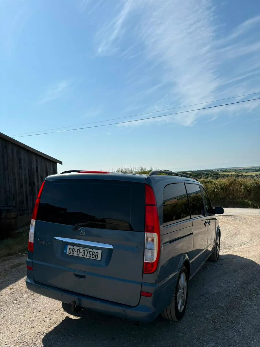 Mercedes Benz viano - Image 3