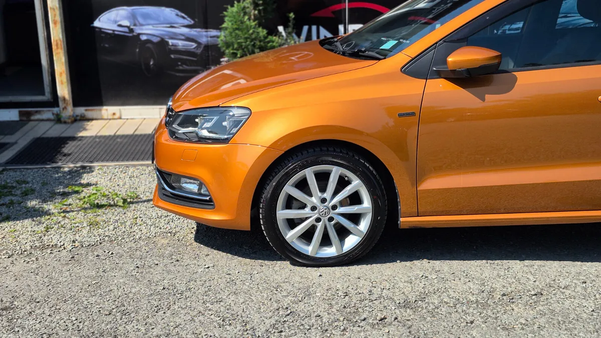 Volkswagen Polo 1.2 TSI 5DR Automatic DSG - Image 2