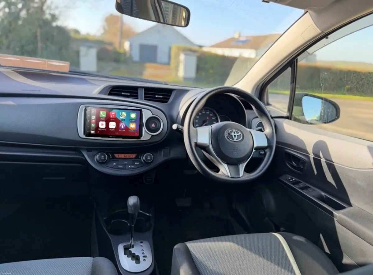 2014 TOYOTA VITZ. NEW NCT. AUTO 1.3L - SPOTLESS - Image 4