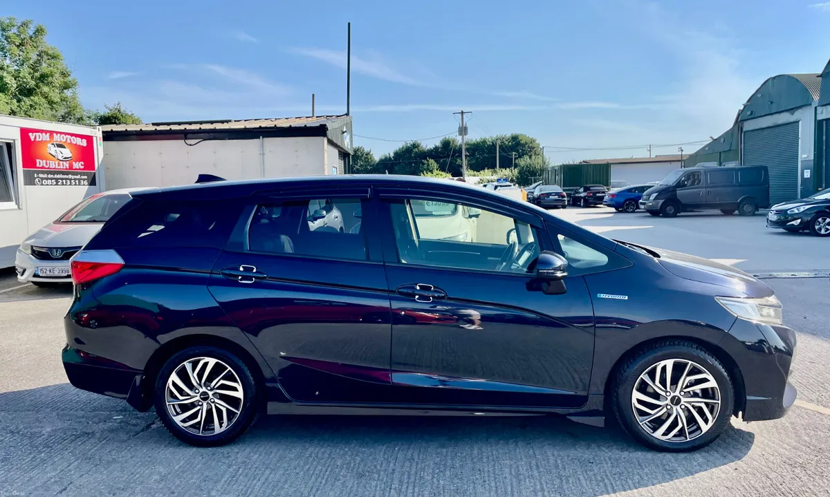 HONDA SHUTTLE 2017 (1.5, HYBRID) - Image 4