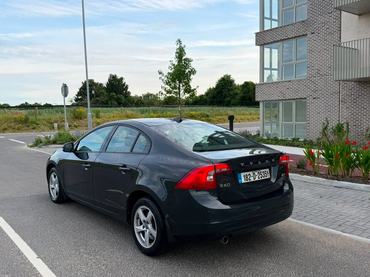 2018 Volvo S60 2.0diesel D3 Luxury Nct and tax - Image 4