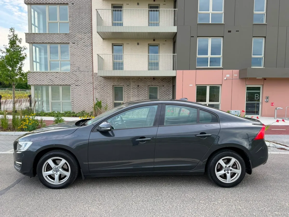 2018 Volvo S60 2.0diesel D3 Luxury Nct and tax - Image 6