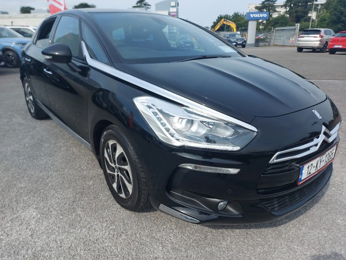 Citroen DS 5 E HDI 110 DESIGN AIRDREAM EGS EGS6 4 - Image 4