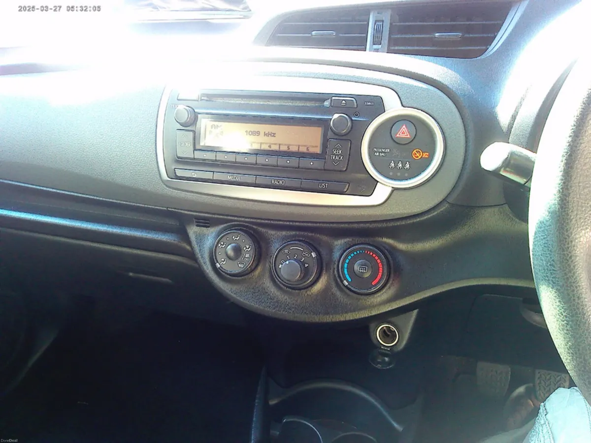Toyota Yaris 1.0 SPORT 4DR - Image 3