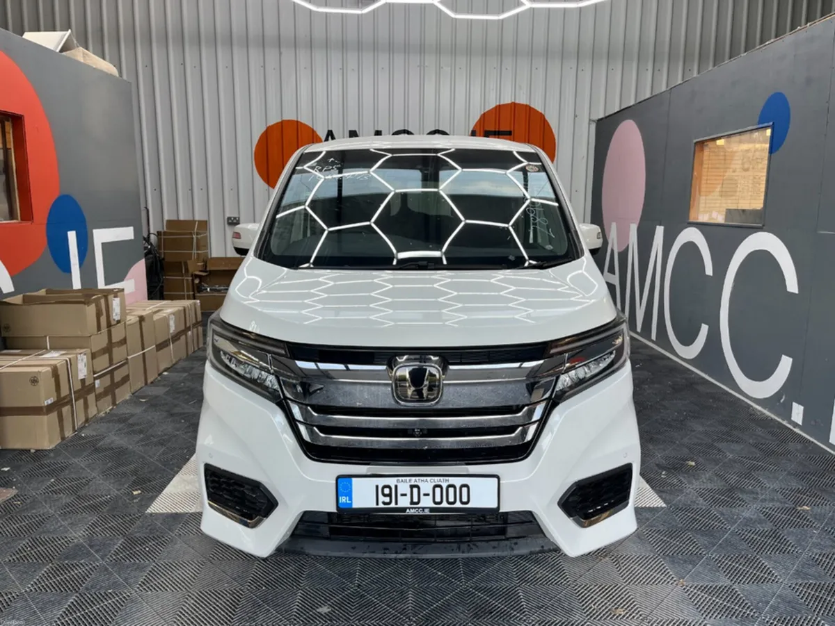 Honda Stepwagon 2019 HONDA STEPWAGON HYBRID G 2.0 - Image 6