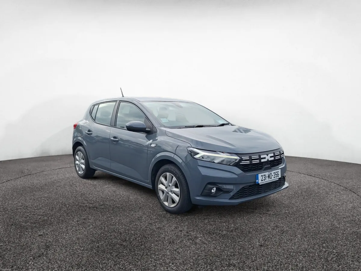 Dacia Sandero EXPRESSION TCE 90 5SPEED NBI 5DR - Image 2