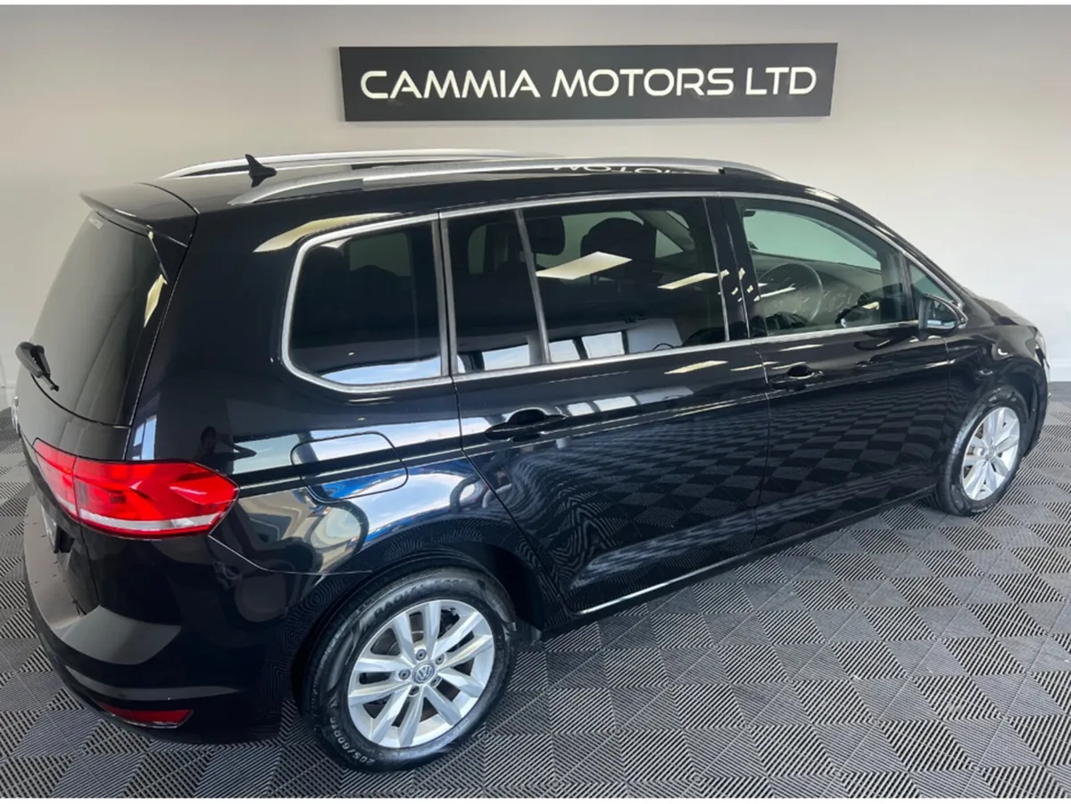 Volkswagen Touran VOLKSWAGEN TOURAN 1.4 PETROL AUT - Image 2