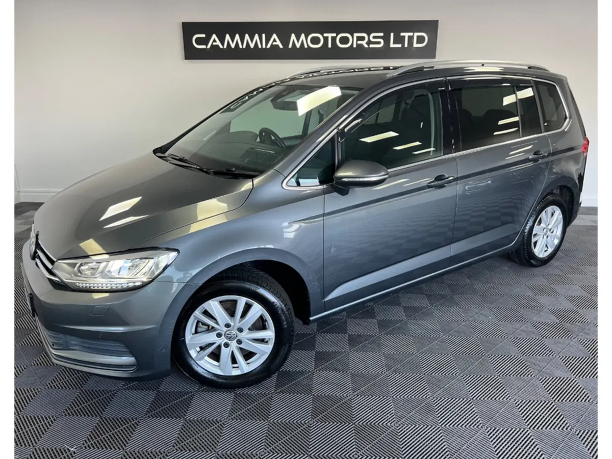 Volkswagen Touran *VOLKSWAGEN TOURAN* *DSG AUTO* * - Image 4