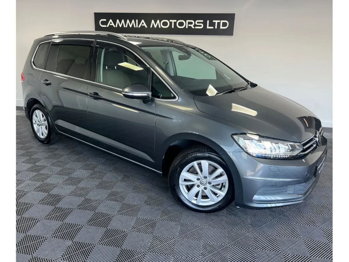 Volkswagen Touran *VOLKSWAGEN TOURAN* *DSG AUTO* * - Image 1