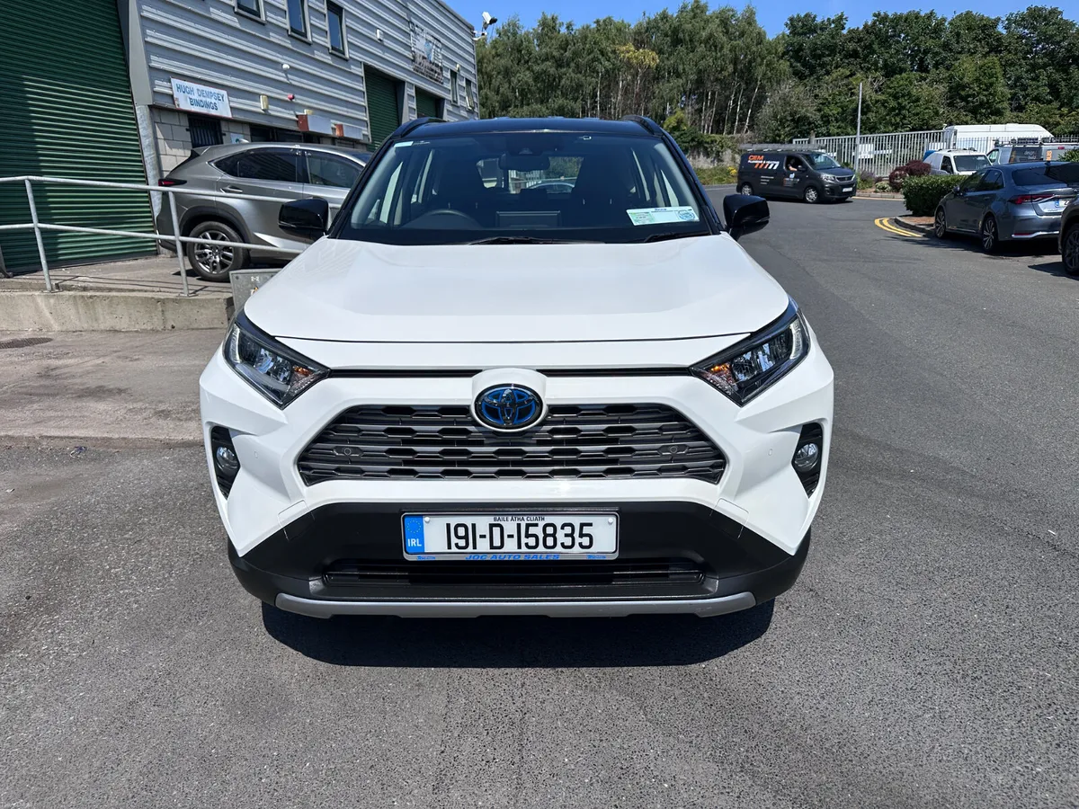 Toyota RAV4 2.5 Hybrid Luna, 2019 - Image 3