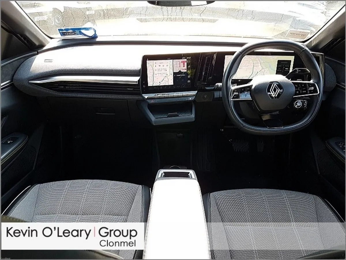Renault Megane E-Tech Techno EV60 220hp - Image 2