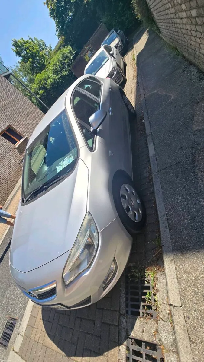 Opel Astra - Image 4