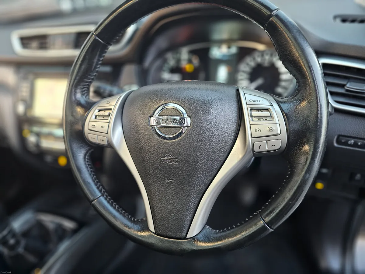 NISSAN XTRAIL 7 SEATS // MASSIVE SPEC - Image 6