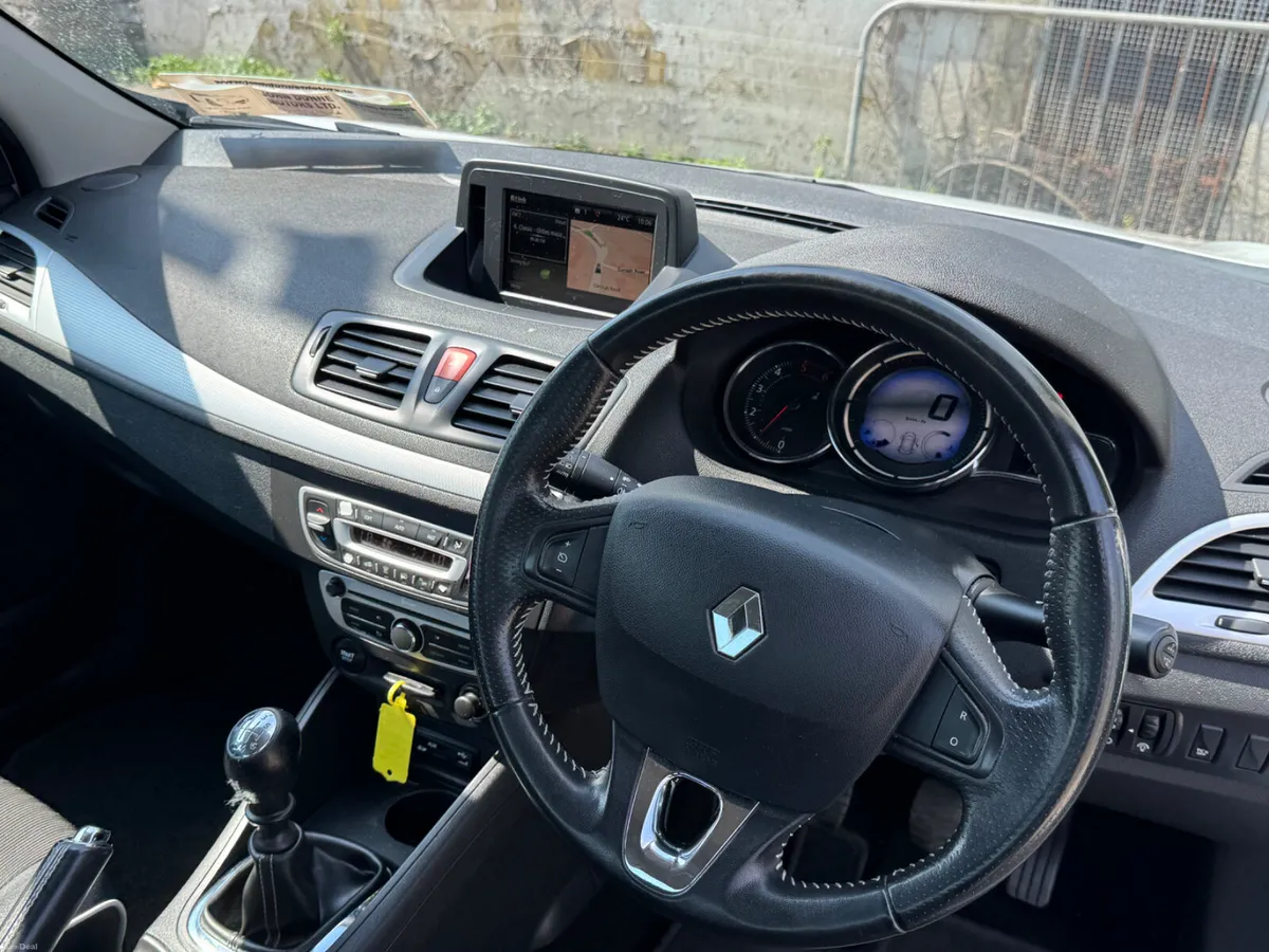Renault Fluence R-link Just nct'd - Image 6