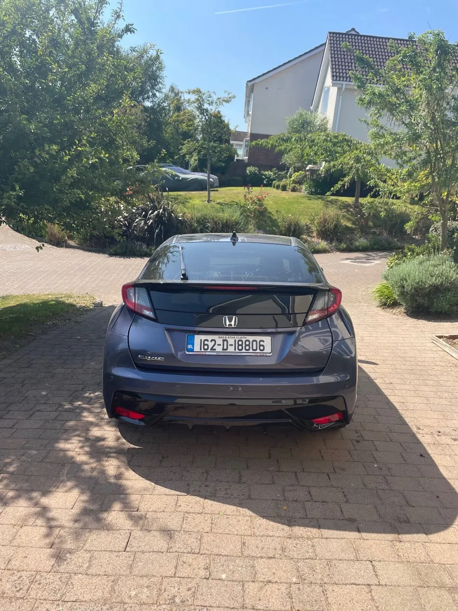 Honda Civic 2016-Low mileage-FSH - Image 4
