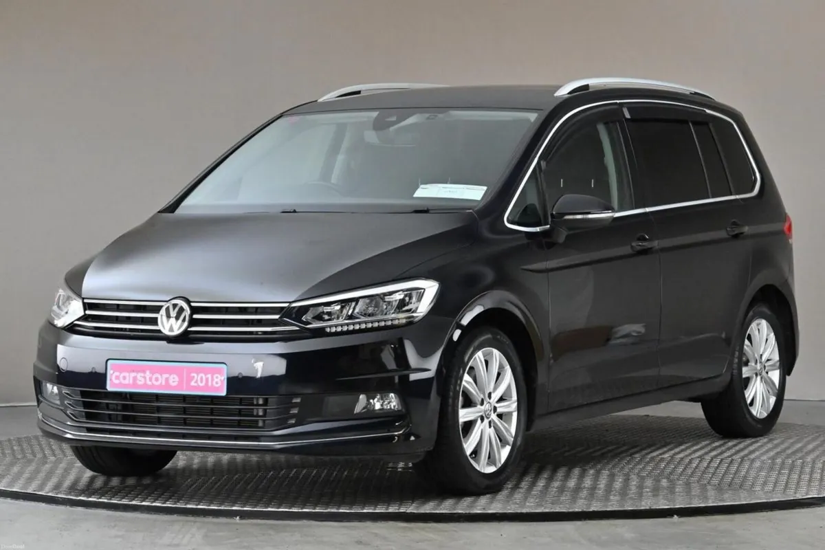 Volkswagen Touran 1.4 TSI DSG HIGHLINE **CARPLAY*A - Image 3