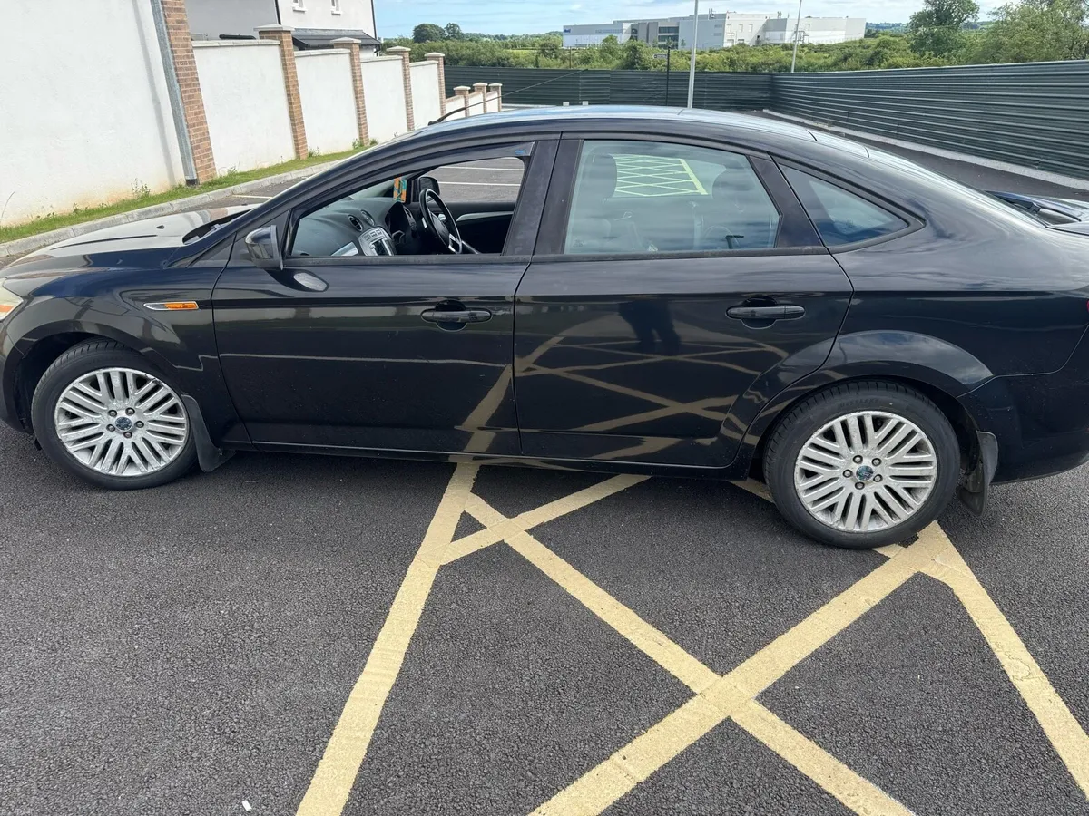 Ford mondeo - Image 4