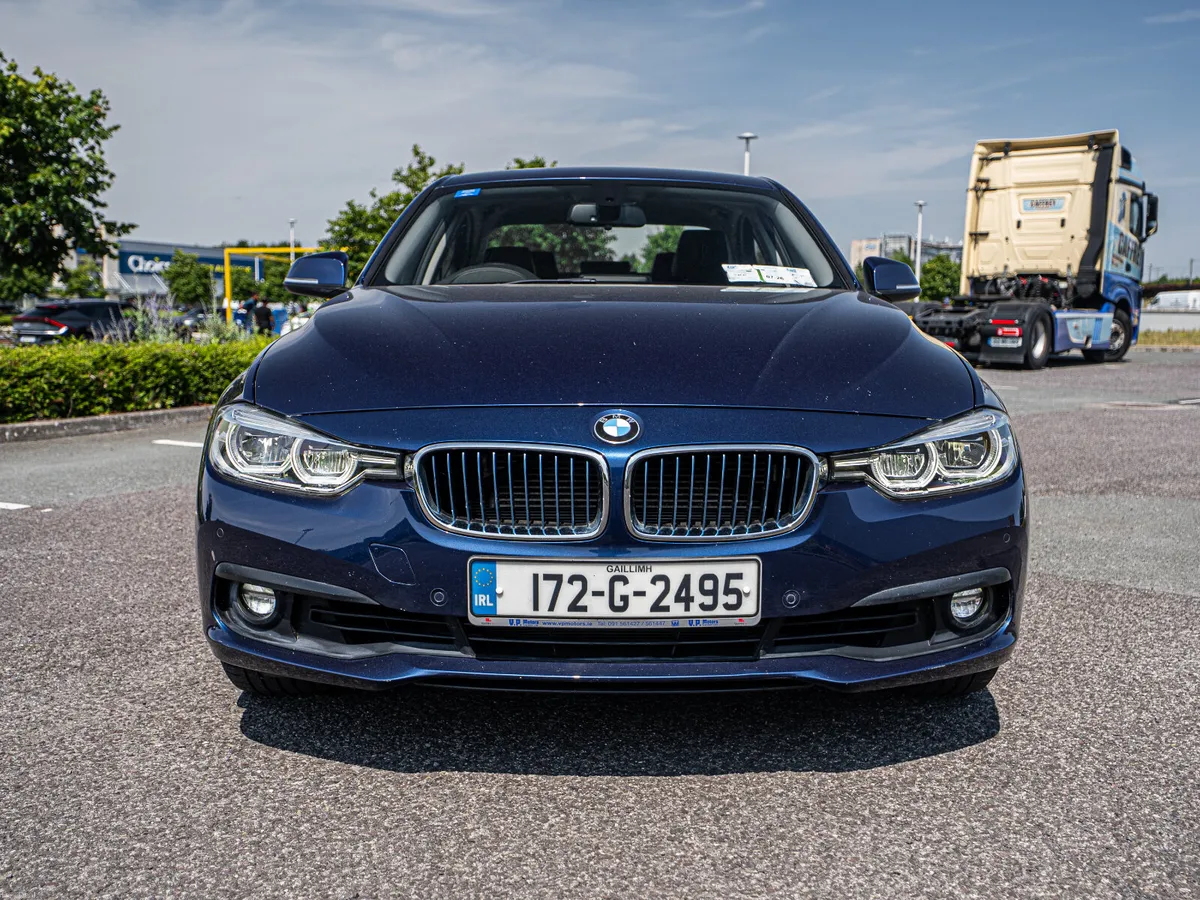 BMW 3-Series 2017 High Spec - Image 2