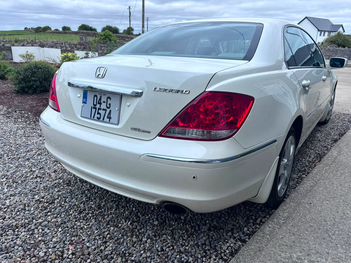 Honda legend & Mercedes S320 - Image 2