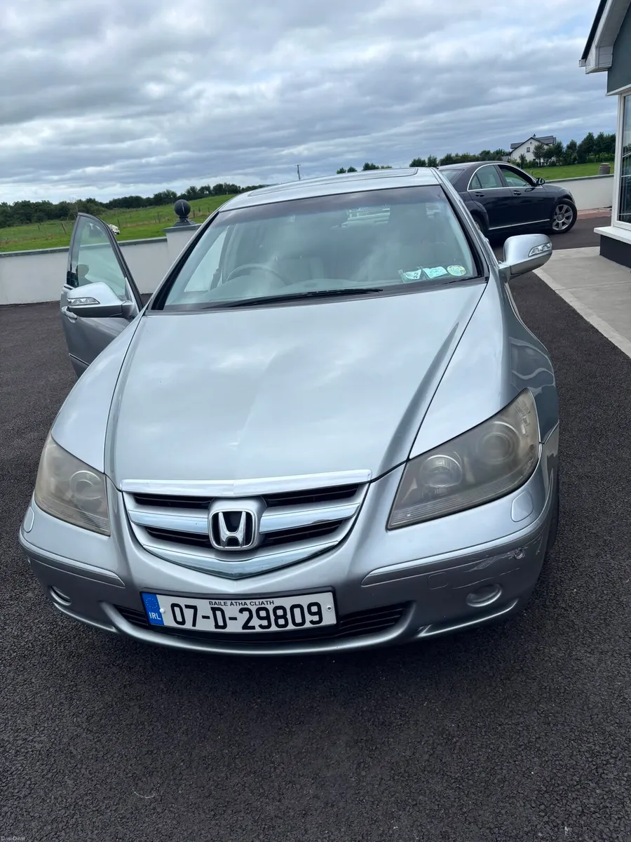 Honda legend & Mercedes S320 - Image 4