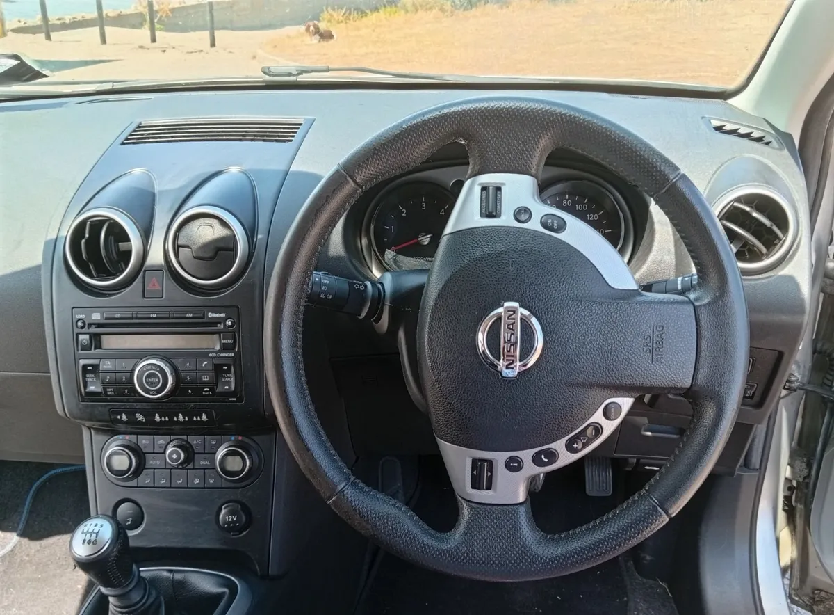 Nissan Qashqai 2009 - Image 4