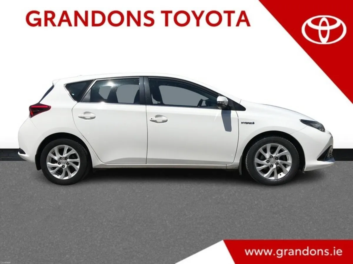 Toyota Auris HYBRID LUNA - GRANDONS - Image 3