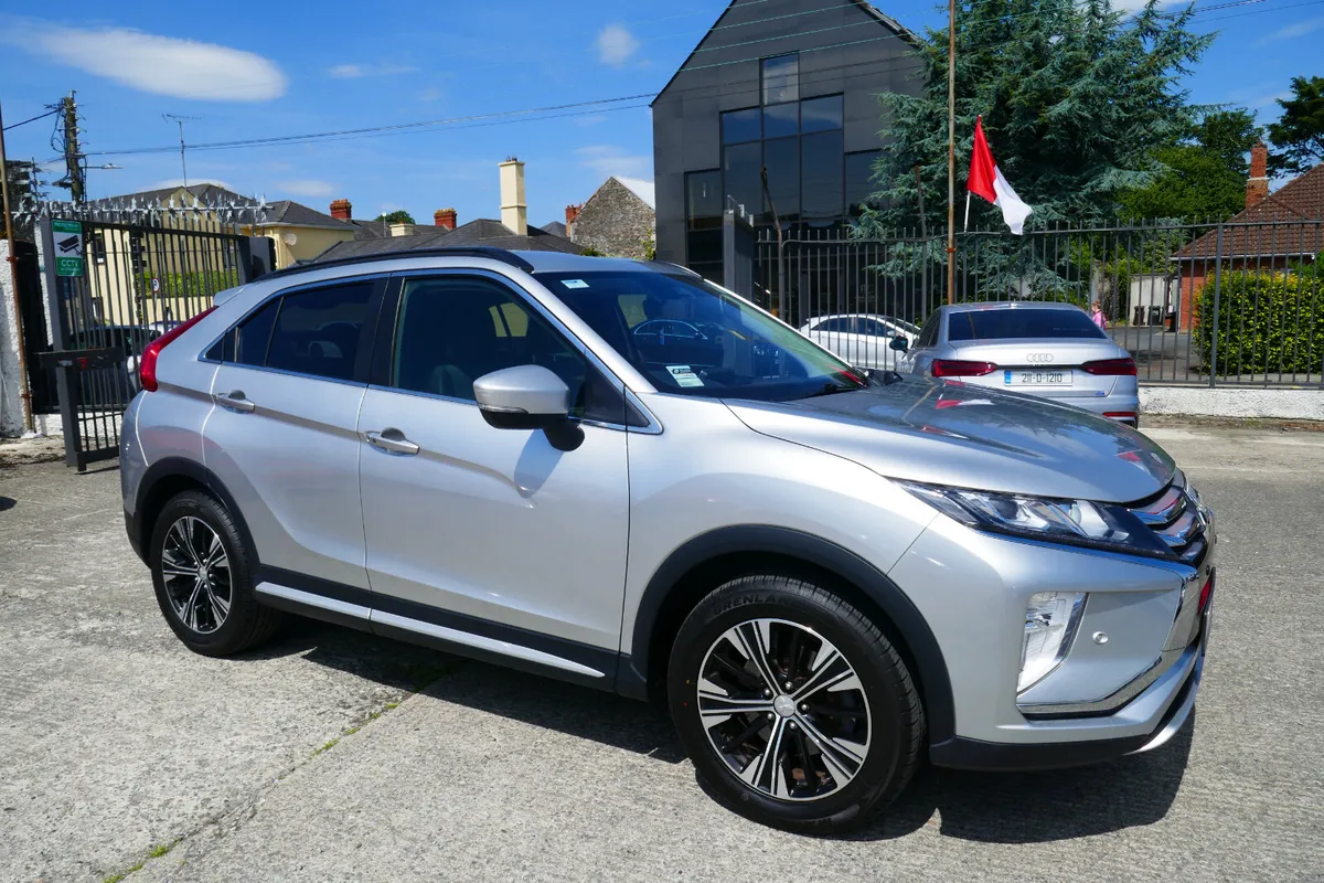 182, MITSUBISHI ECLIPSE CROSS ECLI INTENSE 6MT 4DR - Image 4