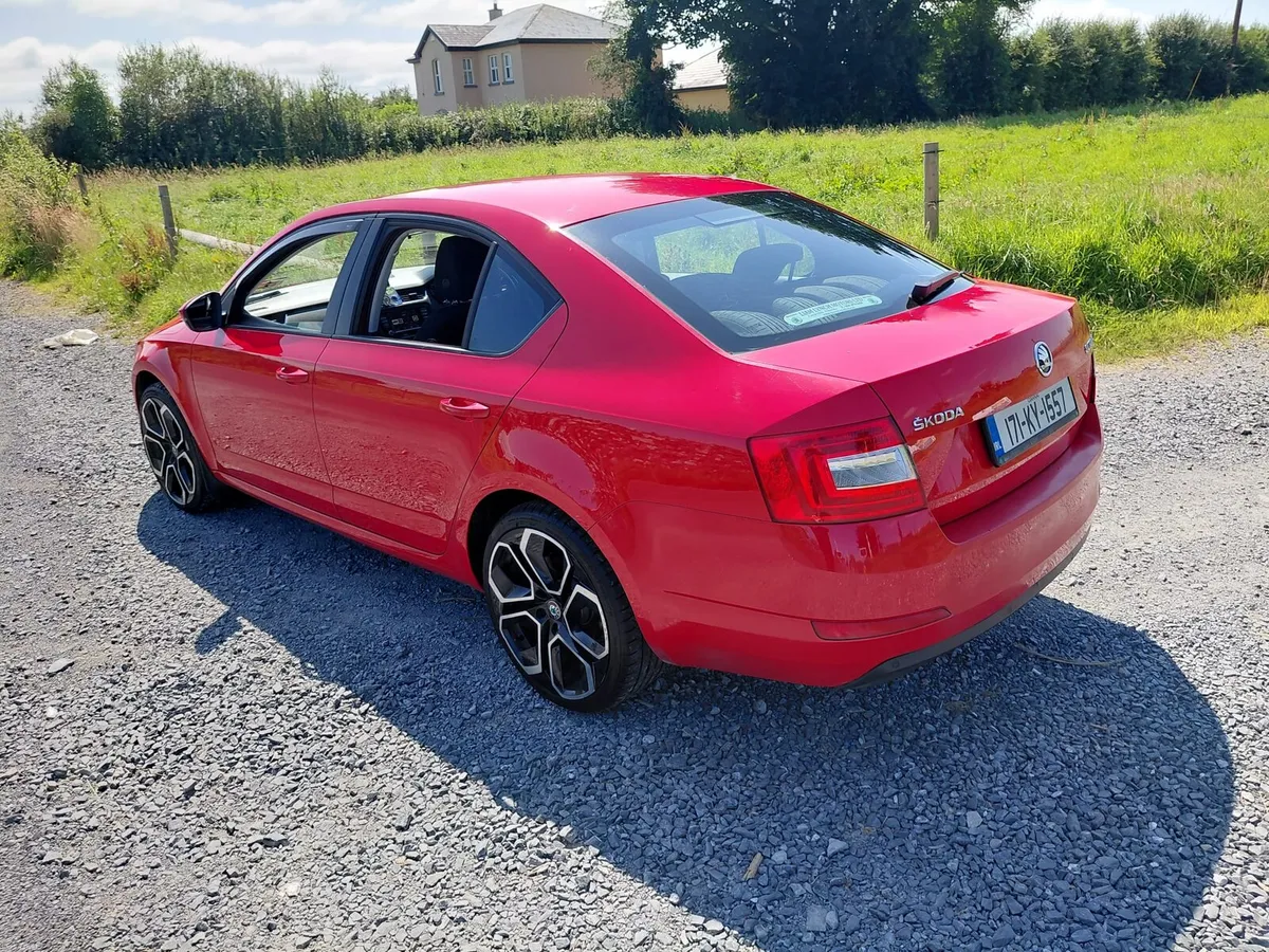 Skoda Octavia Automatic 2L - Image 4