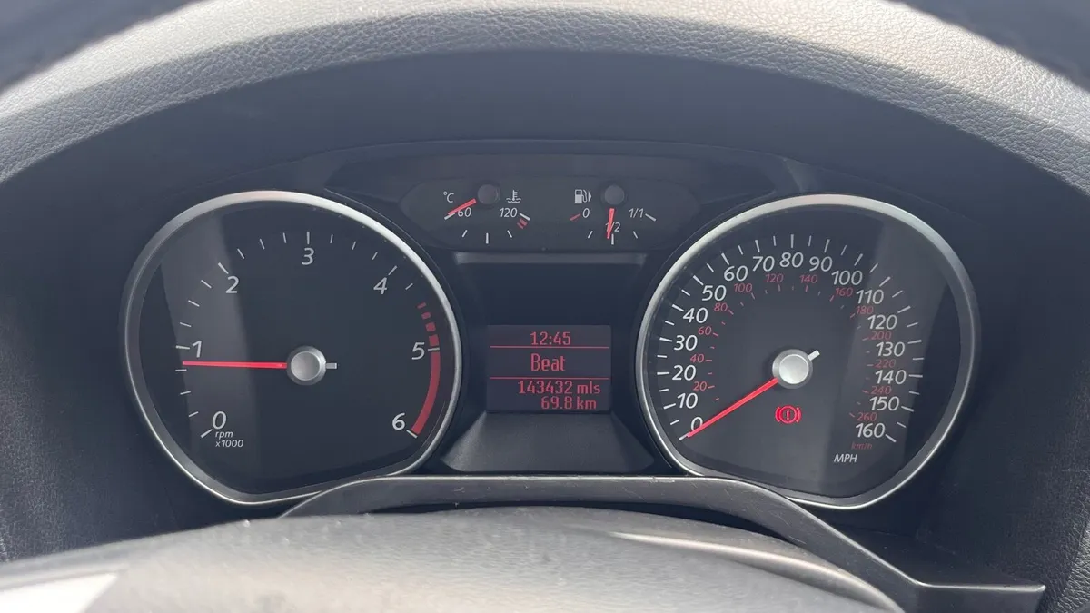 Ford S-Max 2014 - Image 2