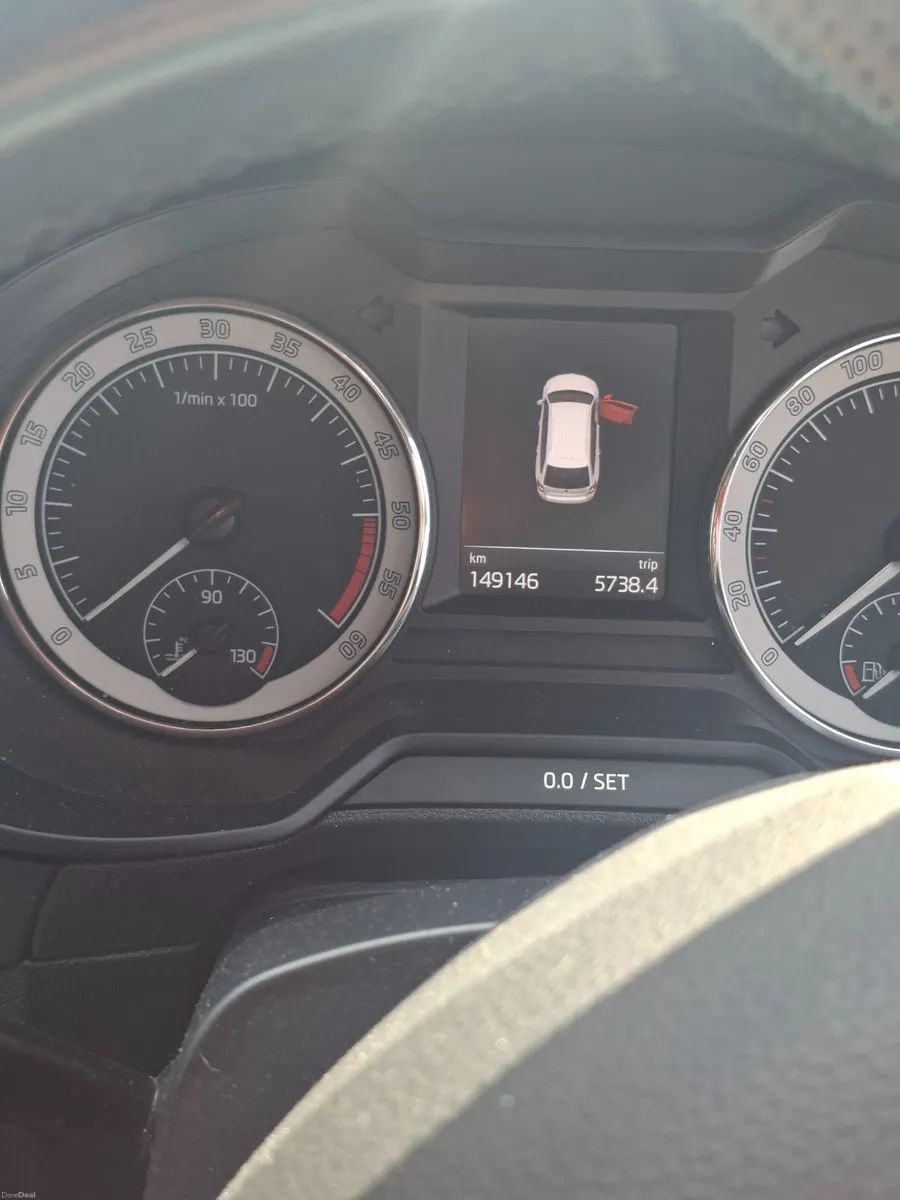 Skoda Octavia 2018 2.0 TDI 150HP STYLE - Image 2