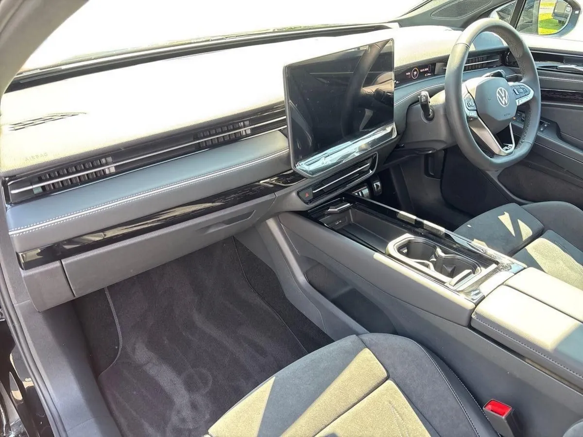 Volkswagen ID.7 PRO S PLUS - Image 3