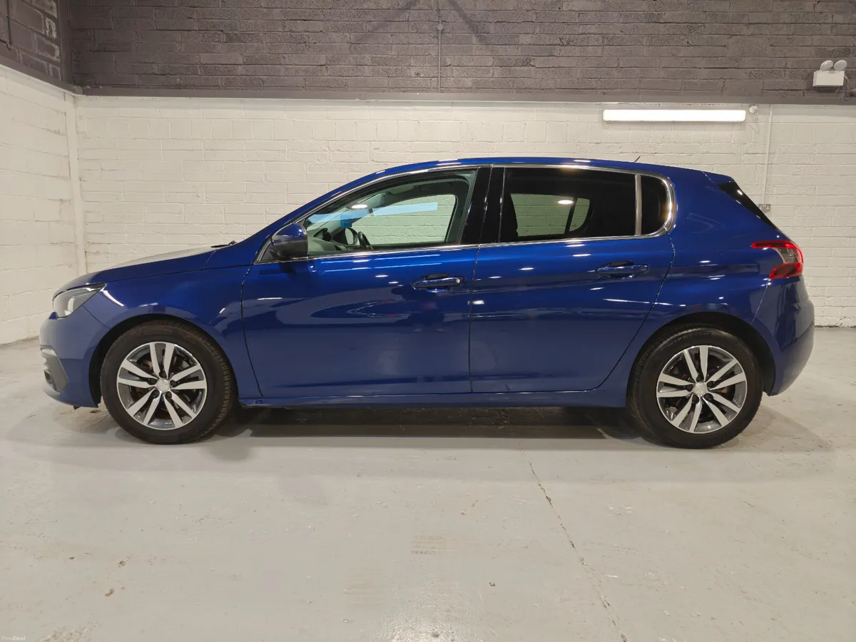 2017 PEUGEOT 308 ALLURE 1.6L HDI AUTOMATIC - Image 4