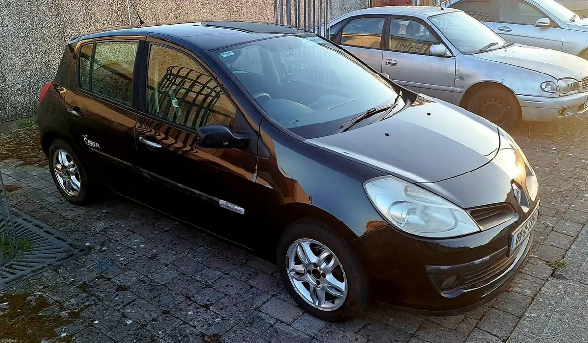 Renault Clio 2009. FRESH NCT. - Image 1