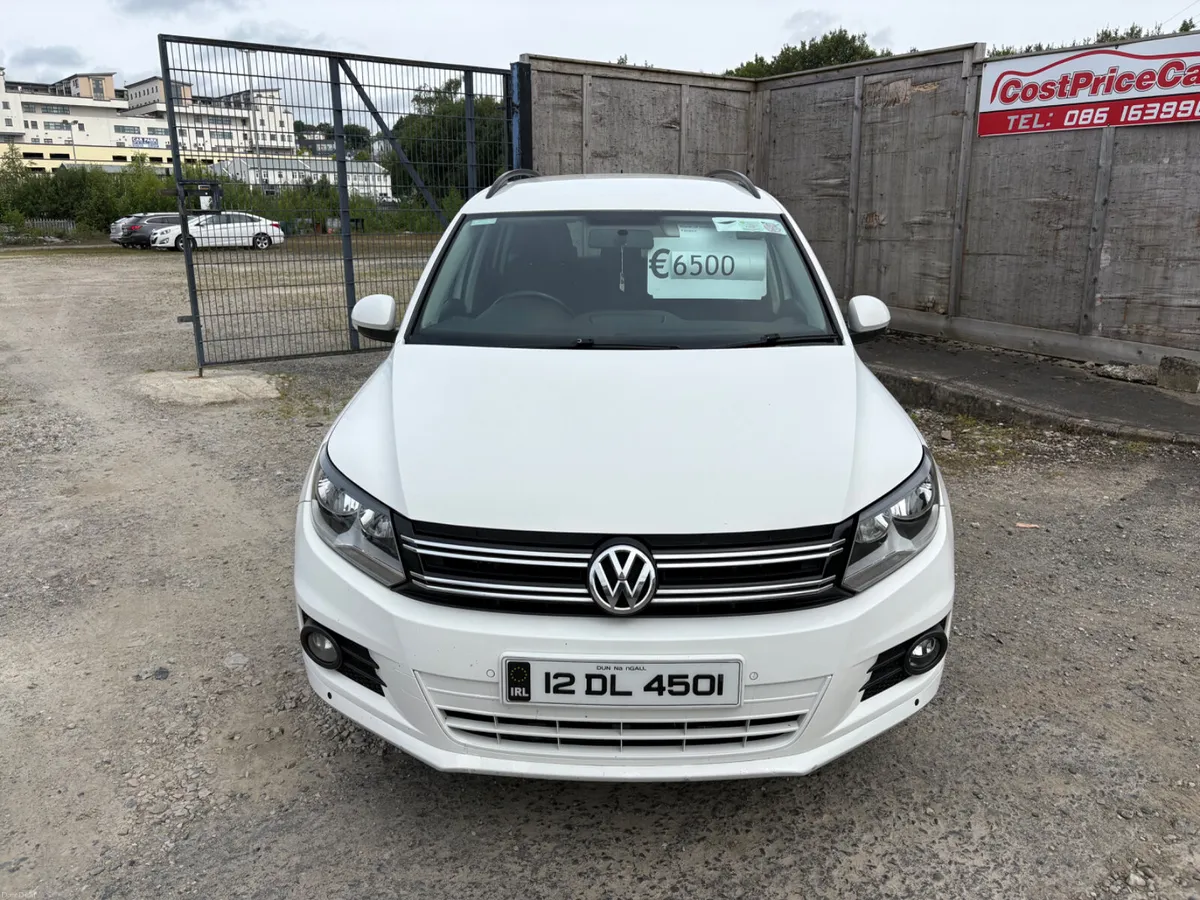 Volkswagen Tiguan 2012 - Image 2