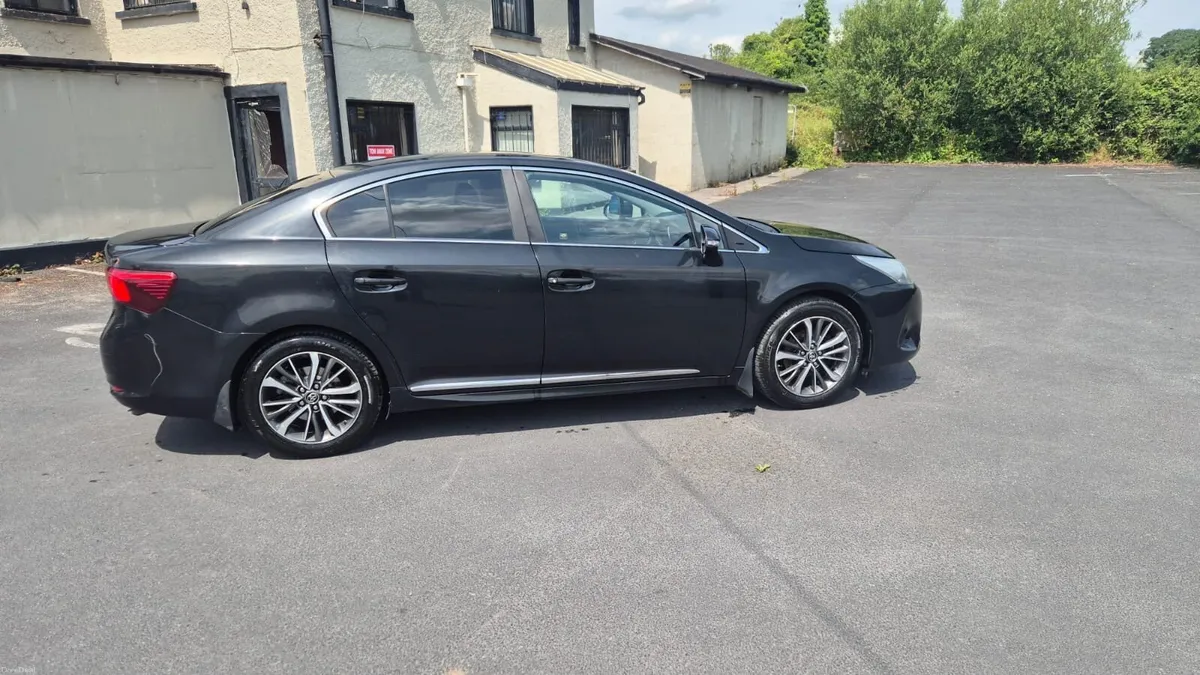 Toyota avensis 2016 - Image 1